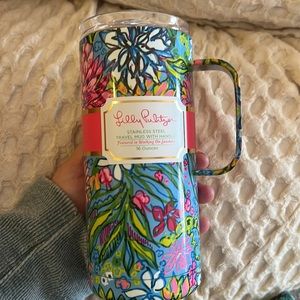 Lilly pulitzer travel mug with handle